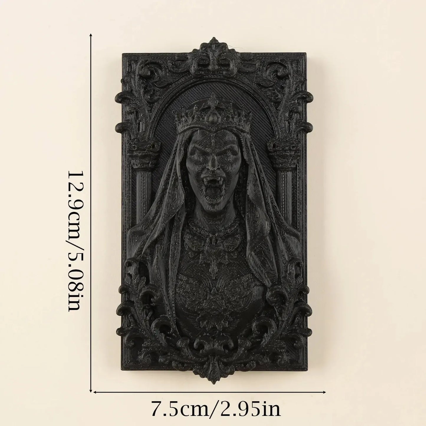 Carved Screaming Queen Figure Wall Ornament – size and scale reference