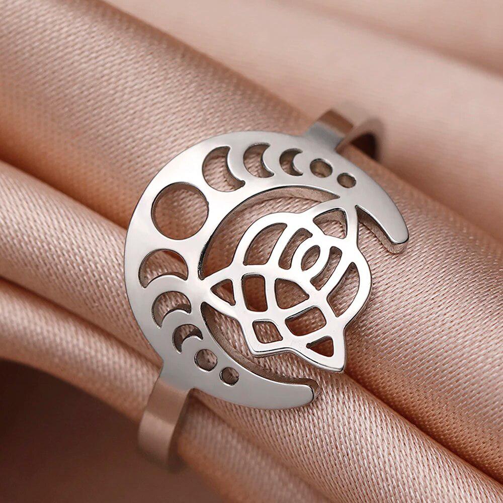 Celtic Knot Moon phase Ring Goddess moon Ring-MoonChildWorld