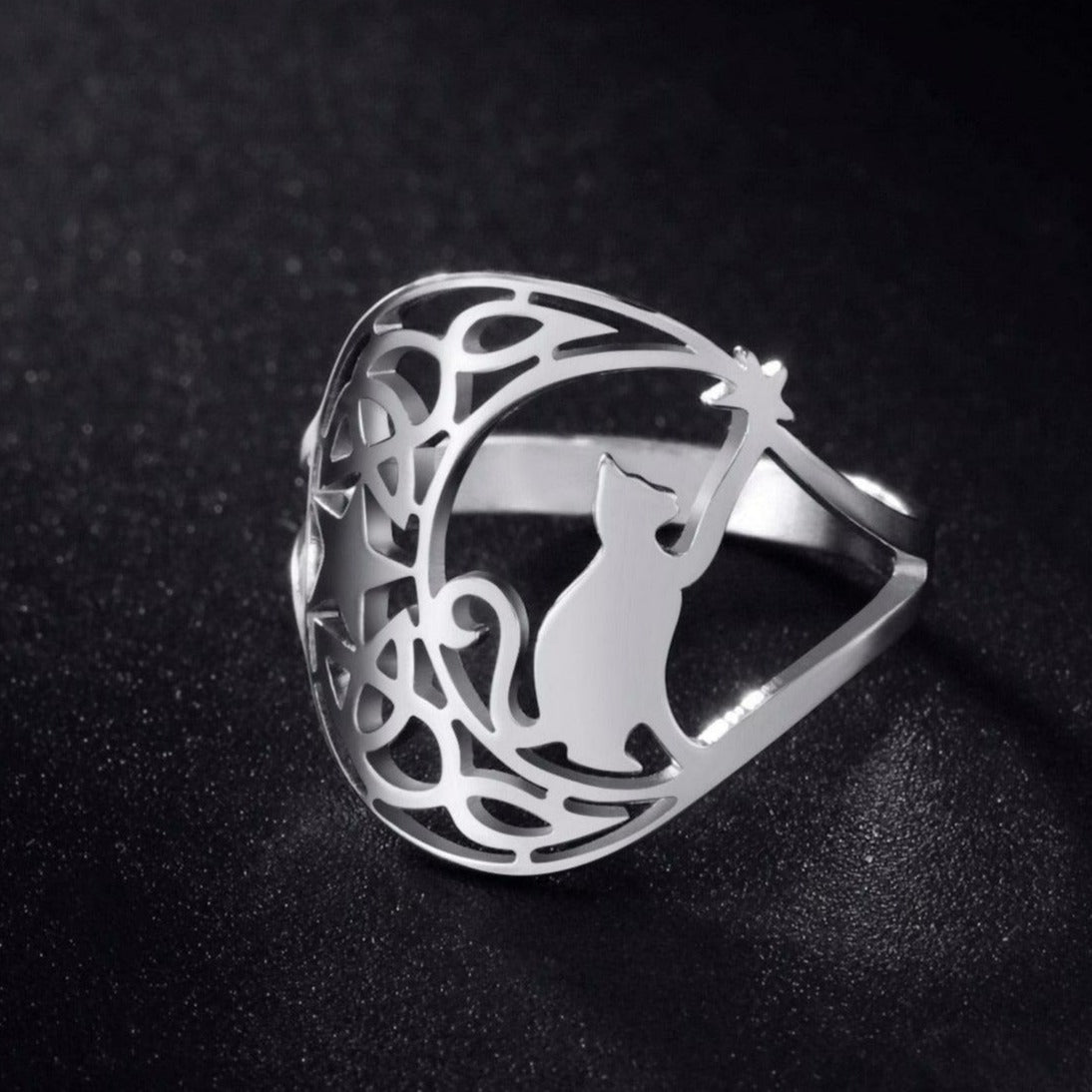 Celtics Knot Crescent Moon Cat Ring-MoonChildWorld