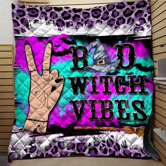 Bad witch vibes Witch Quilt Blanket Halloween Quilt