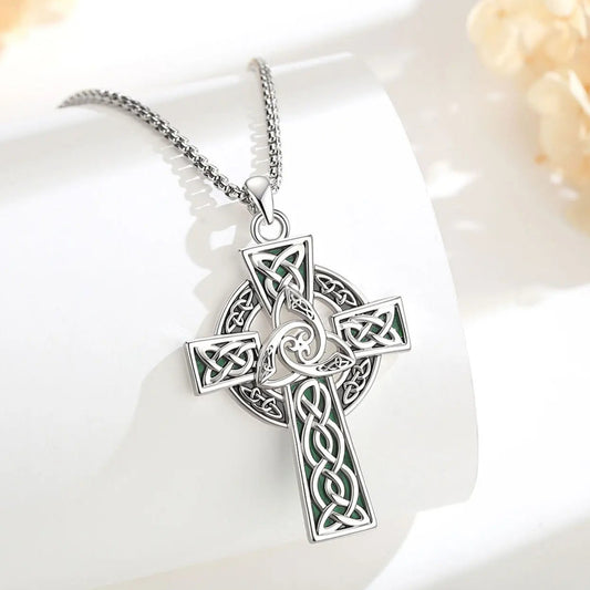 Celtic Triquetra Cross Necklace – with chain