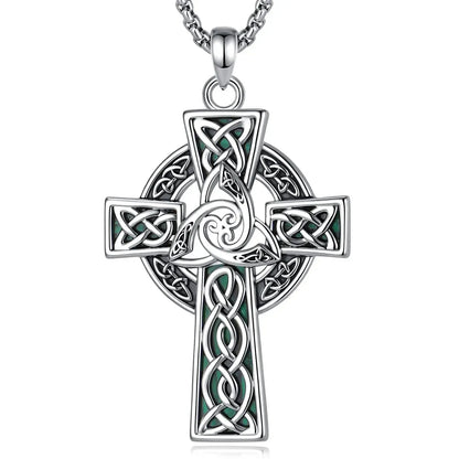 Celtic Triquetra Cross Necklace – front view