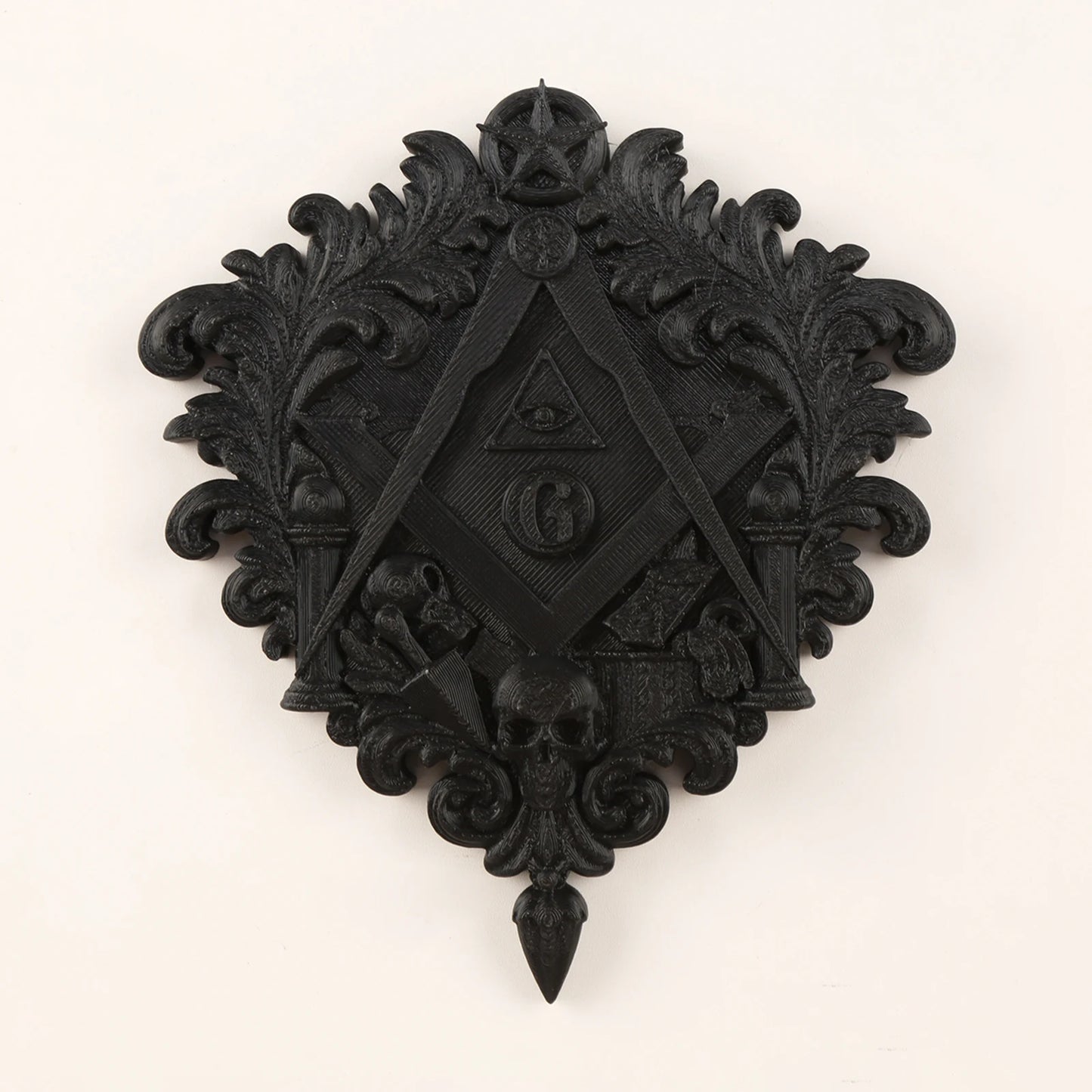 Baroque Carved Skull All-Seeing Eye Wall Decor – close-up detail