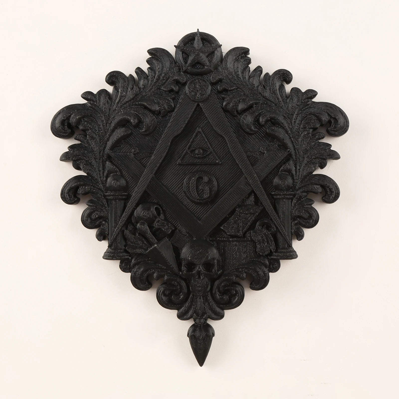 Baroque Carved Skull All-Seeing Eye Wall Decor – close-up detail