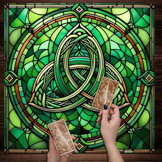 Celtic Triquetra Pagan Tarot Tablecloth Wicca Altar Cloth for Witchcraft Divination-MoonChildWorld