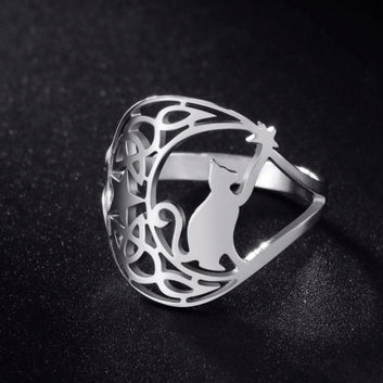 Celtics Knot Crescent Moon Cat Ring-MoonChildWorld