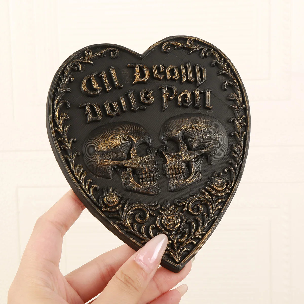 Gothic dual skull relief – entryway wall hanging side view