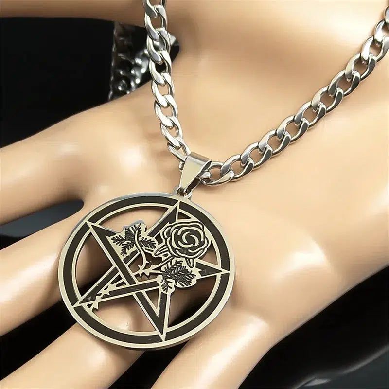 Elegant Goth Black Rose Pentacle Necklace: stainless steel, 50 cm, with a bold pentagram and rose design.