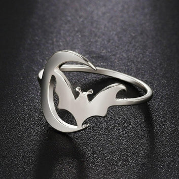 Gothic Moon Bat Ring Witch Halloween Accessories