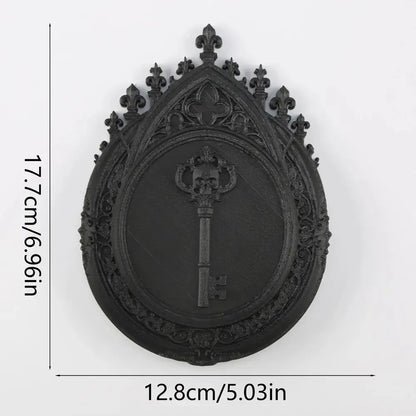 Skull key wall plaque dimension diagram, 12.8 cm wide and 17.7 cm high