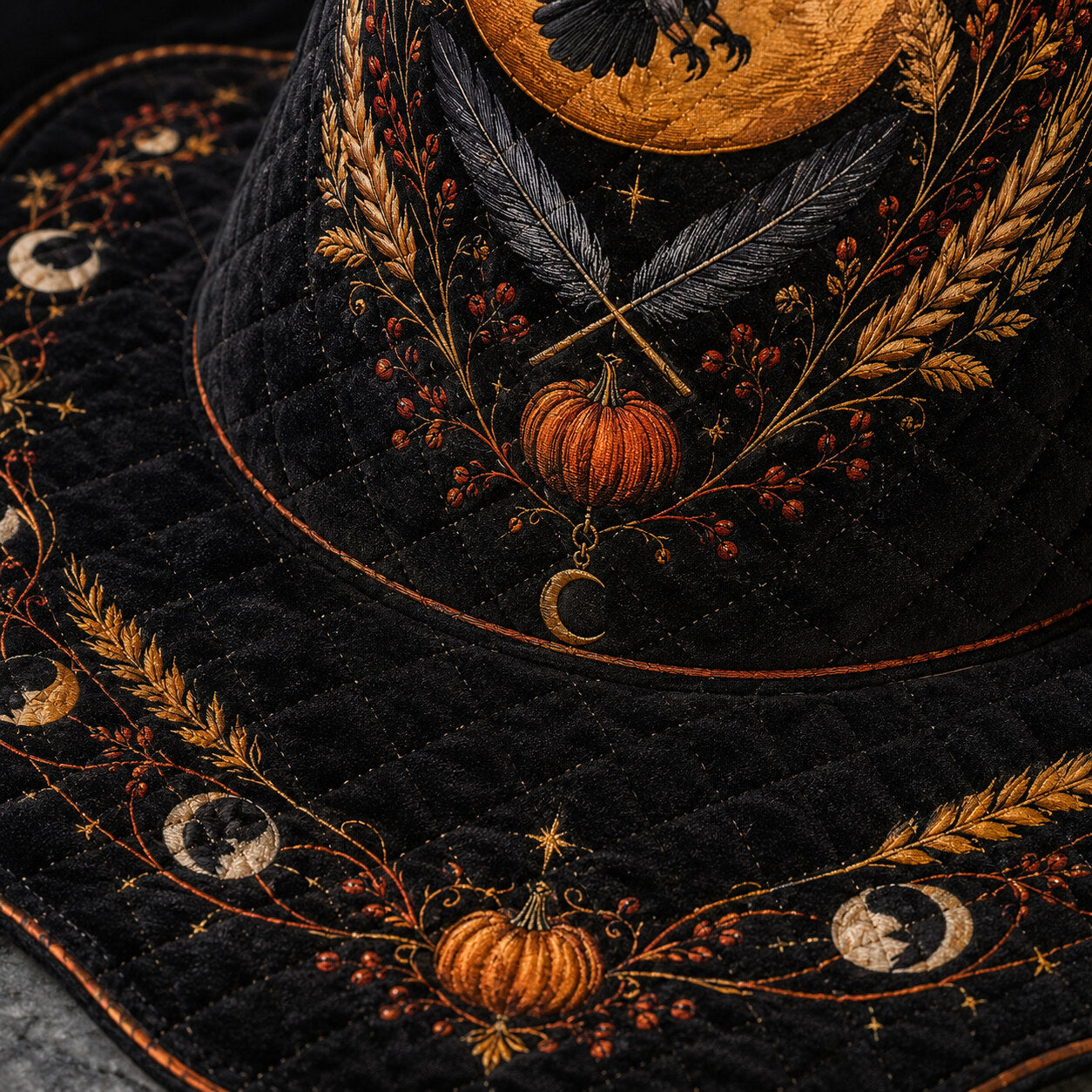 Mabon Raven Witch Hat – Harvest Moon Wheat Pagan Wide Brim Hat – quilting and print detail