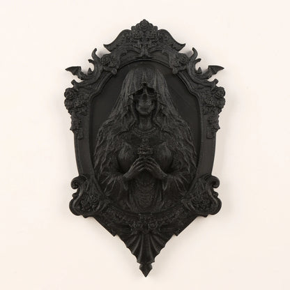 Rose Carved Skull Figure Wall Ornament – close-up detail