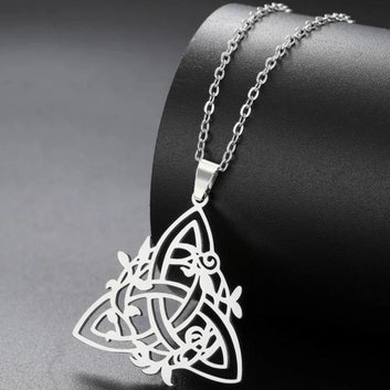 Celtic Trinity Knot Necklace Wicca Triquetra Necklace Witchcraft Jewelry