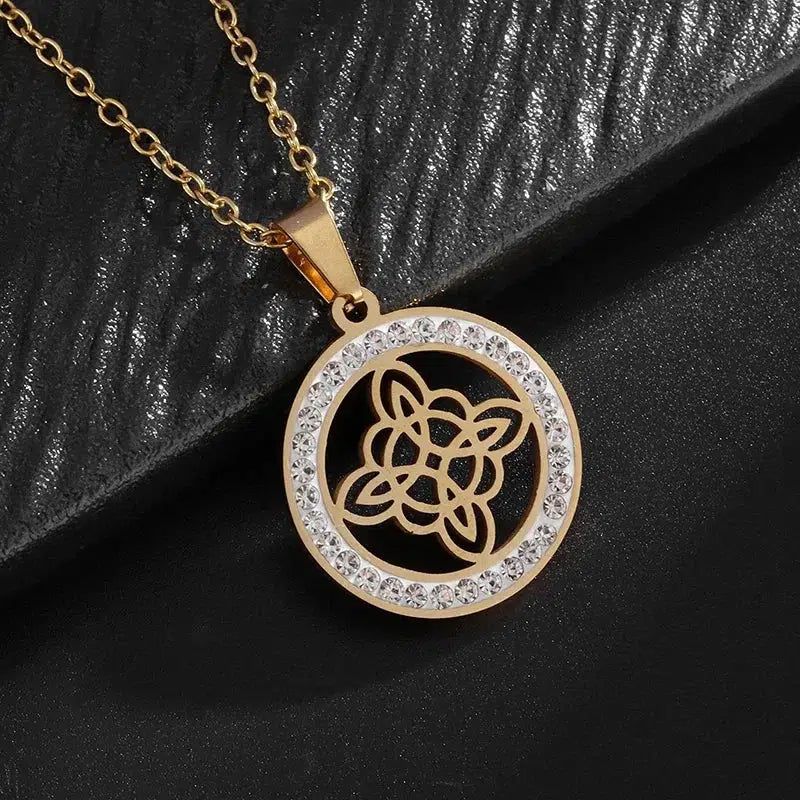 Witchcraft Jewelry Witch's Knot Celtic Knot Necklace-MoonChildWorld