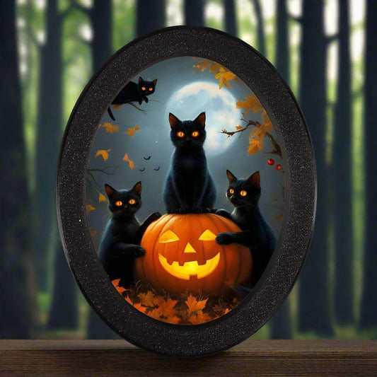 Black Cat & Pumpkin Spooky Wooden Oval Frame - Gothic Oval Wall Art - Halloween Wall Decoration