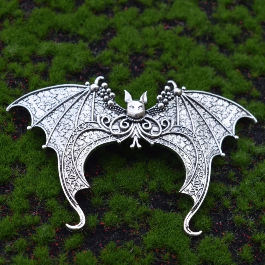 Gothic Bat Hairpin Halloween Bat Barrette Barrette Witchy Hair Accessory-MoonChildWorld