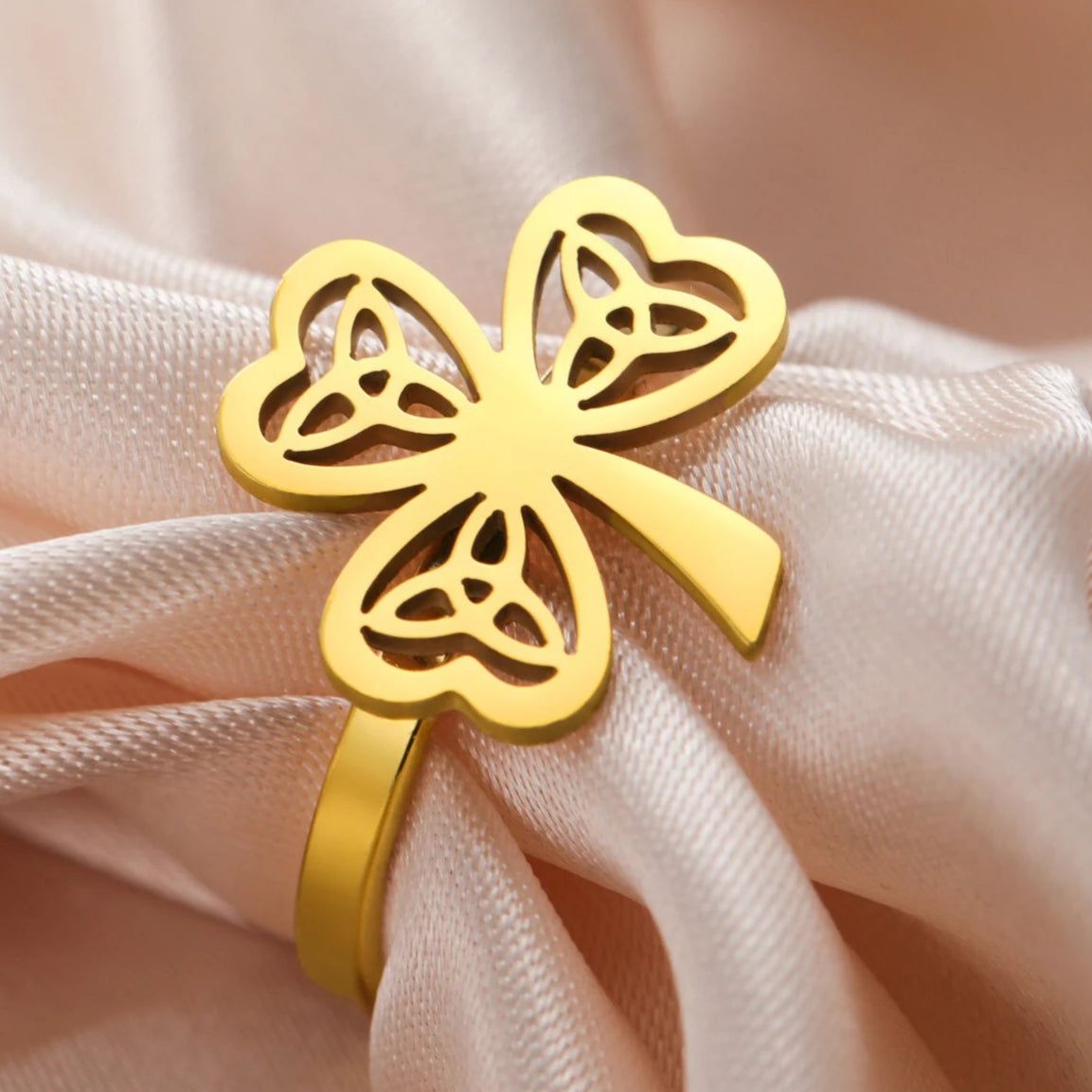 Lucky Clover Celtic Knot Witchcraft Ring Wiccan Jewelry-MoonChildWorld