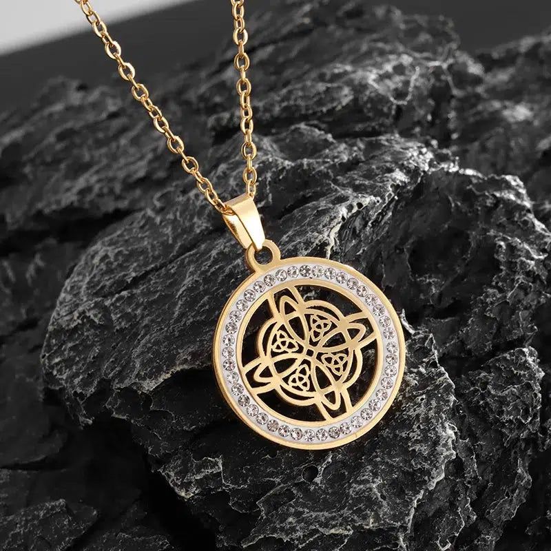 Witchcraft Jewelry Witch's Knot Celtic Knot Necklace-MoonChildWorld