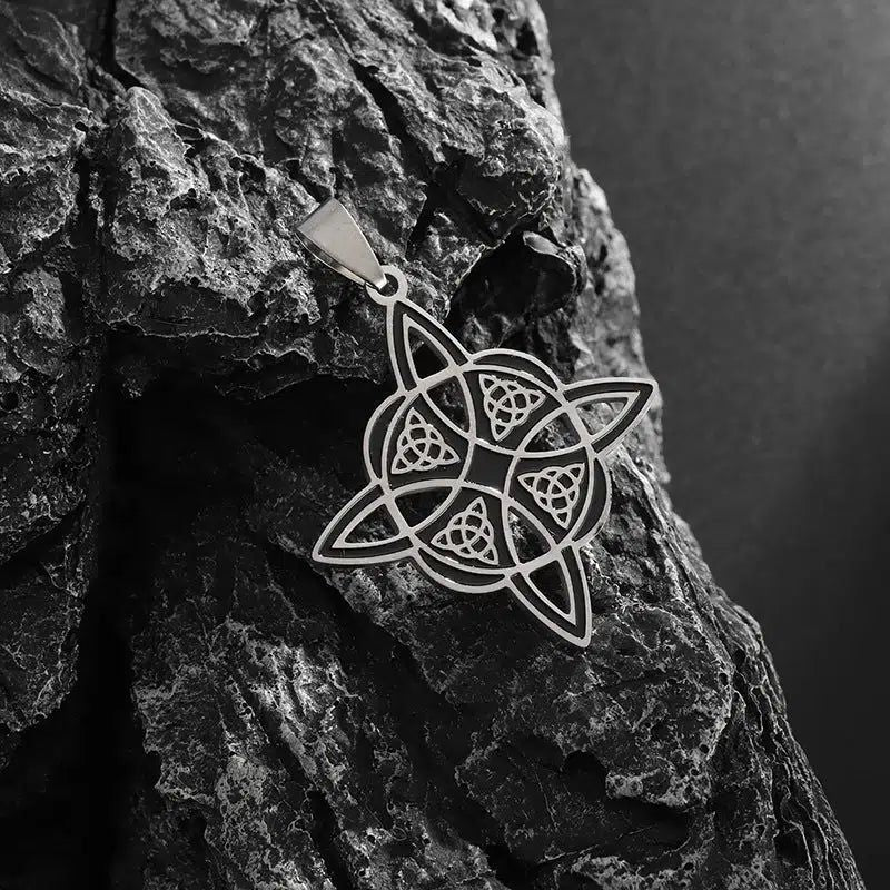 Witchcraft Witch's Knot Necklace Celtic Trinity Knot Amulet Jewelry-MoonChildWorld