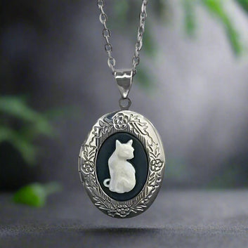Gothic Cat Necklace - Halloween Witchy Cat Goth Jewelry