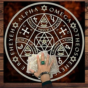Mystery Wicca Altar Cloth Witchcraft Tarot Cloth for Reading Divination Witchy Ritual Decor