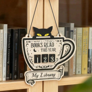 Black Cat Book Tracker Sign Occult Cat Wall Hanging Decor with Counting Blocks