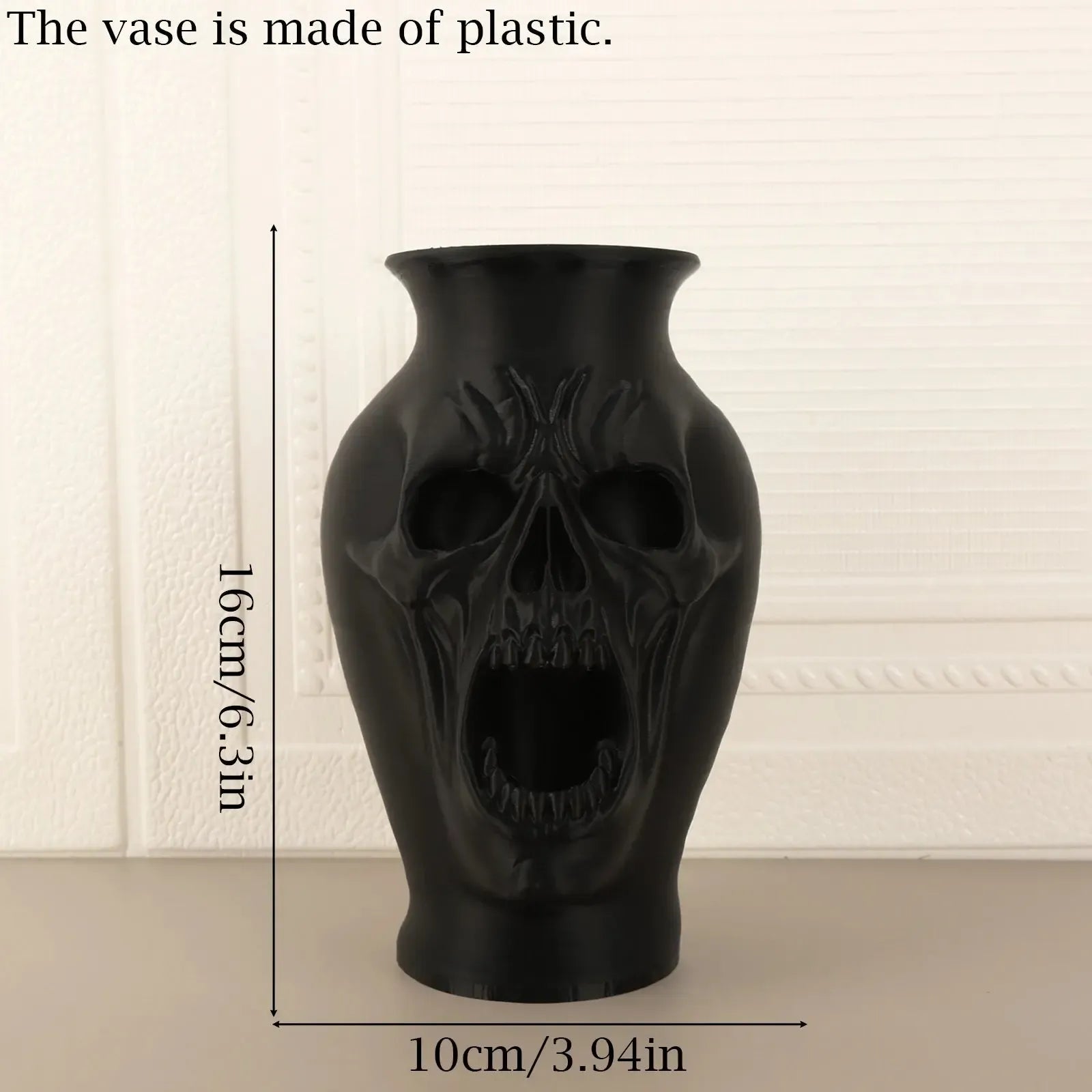 Gothic skull vase – witchy tabletop home decor