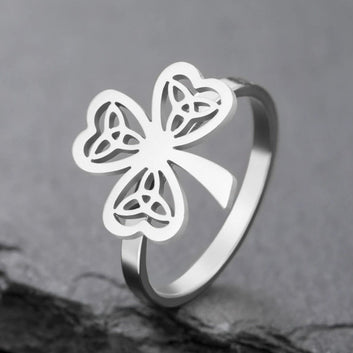 Lucky Clover Celtic Knot Witchcraft Ring Wiccan Jewelry