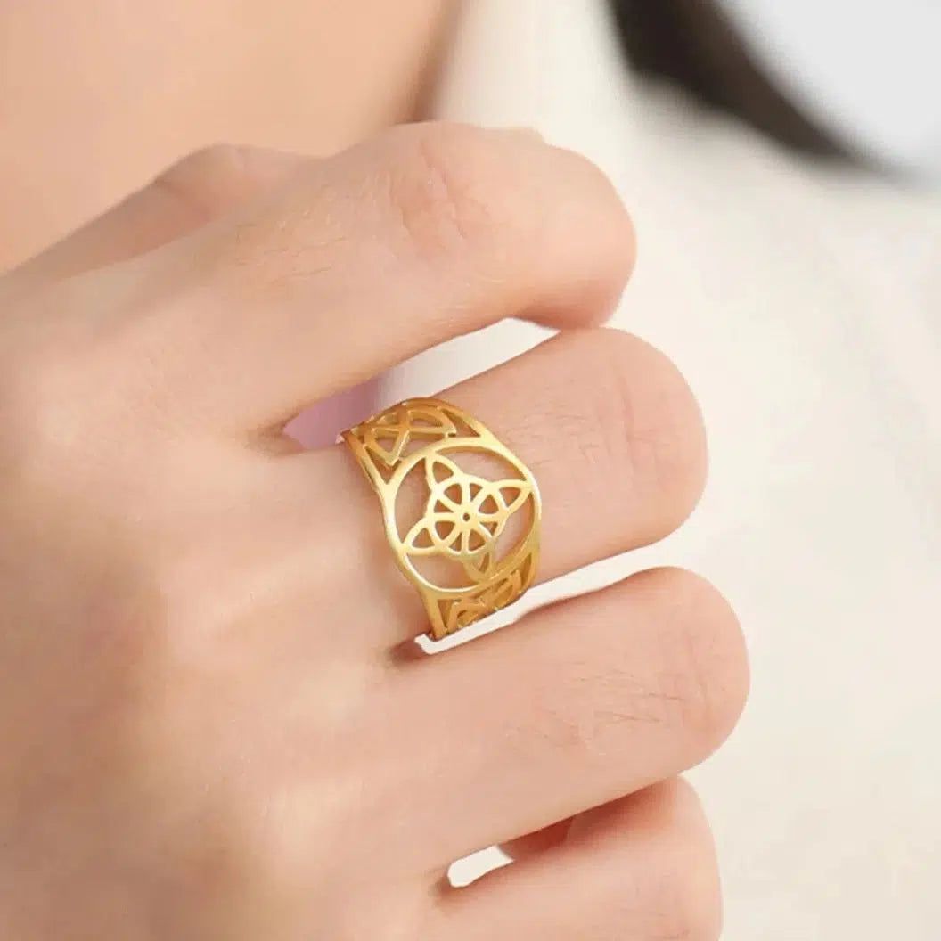 Witch Knot Ring Witchcraft Wicca Triquetra Celtics Knot Ring-MoonChildWorld