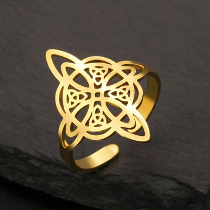 Gold-tone 316L stainless steel Trinity Knot Triquetra Celtics ring with a high-polished finish.