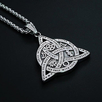 Triquetra Celtics Knot Necklace Trinity Wiccan Pagan Necklace-MoonChildWorld